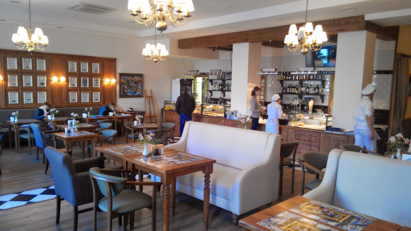 Интерьер кафе "Boulangerie 23" (Буланжерия 23), Симферополь.